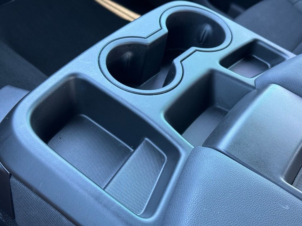 2025 Chevrolet Silverado 1500 Custom Trail Boss BLACKOUT PACKAGE