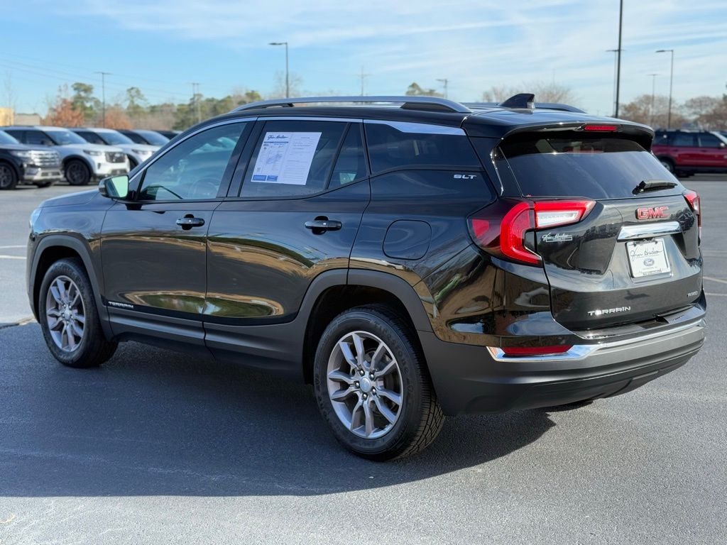 2024 GMC Terrain SLT