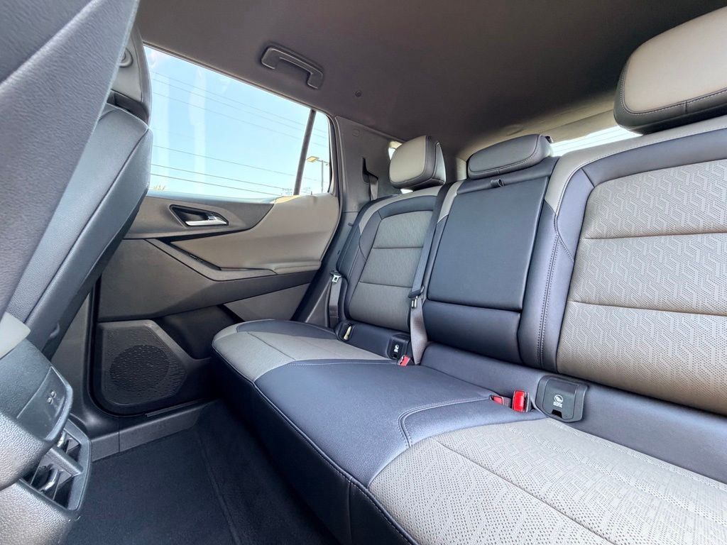 2025 Chevrolet Equinox LT SAFETY & TECH PACKAGE