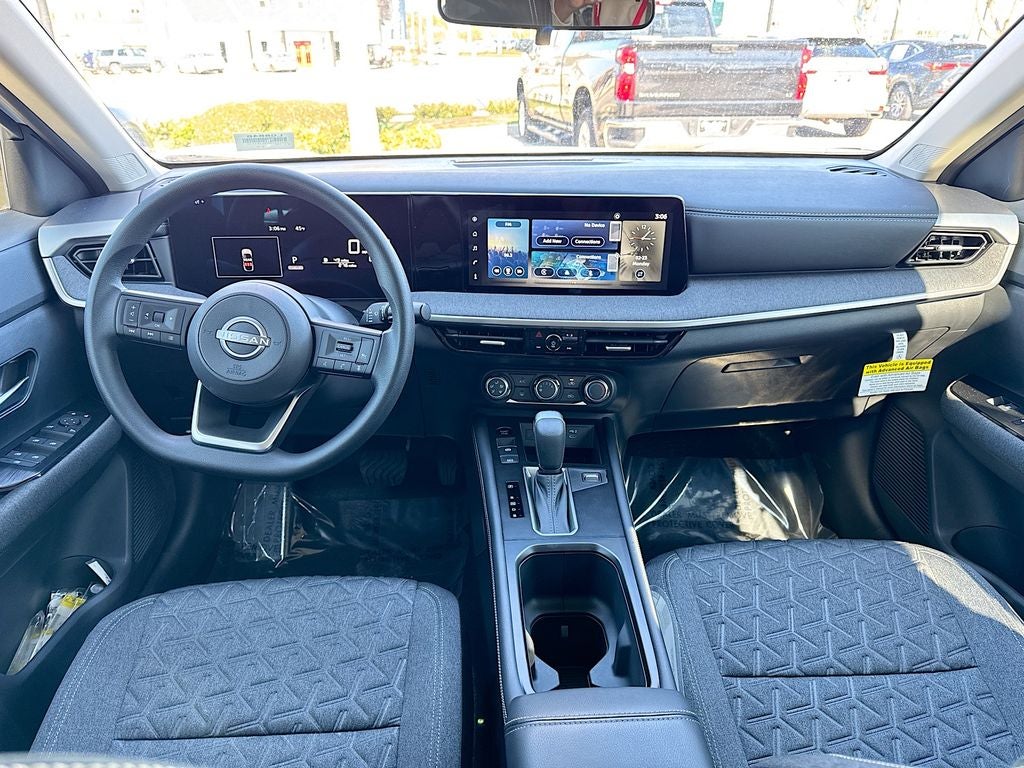 2025 Nissan Kicks SV BACKED BY HUDSON