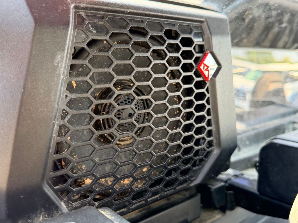 2025 Polaris RZR Pro R