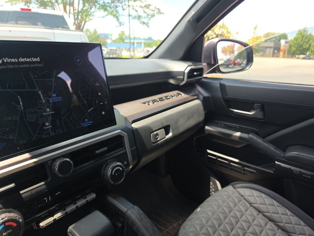 2025 Toyota Tacoma Hybrid TRD Off Road