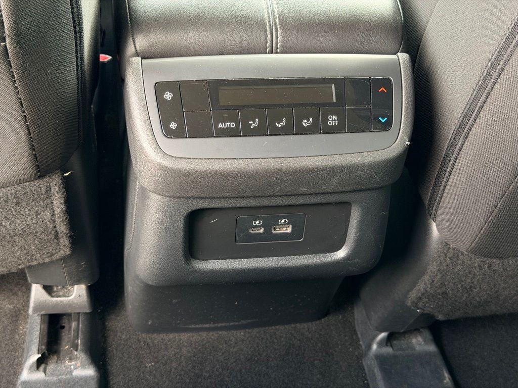 2024 Nissan Pathfinder SV 3RD ROW SEATING