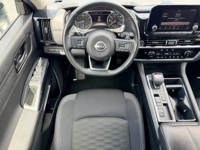 2024 Nissan Pathfinder SV 3RD ROW SEATING