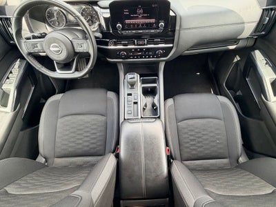 2024 Nissan Pathfinder SV 3RD ROW SEATING