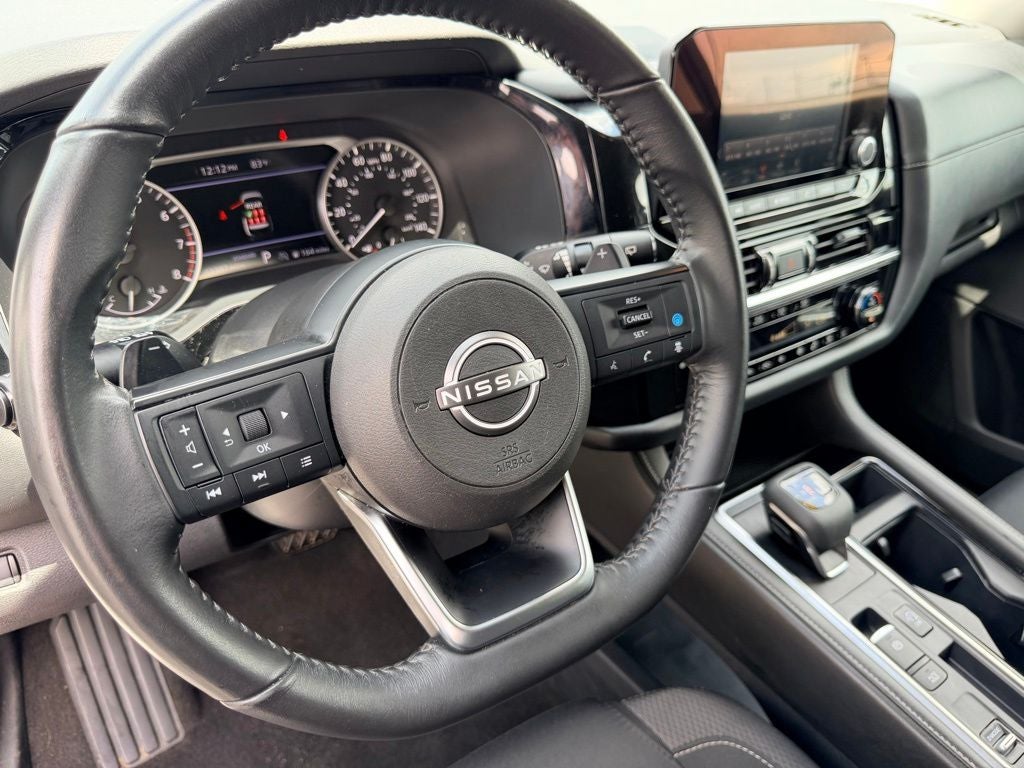 2024 Nissan Pathfinder SV 3RD ROW SEATING