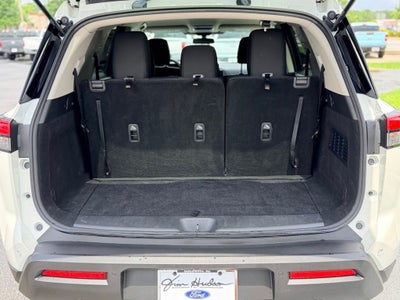 2024 Nissan Pathfinder SV 3RD ROW SEATING