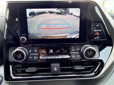 2023 Toyota Highlander LE 3RD ROW SEATING