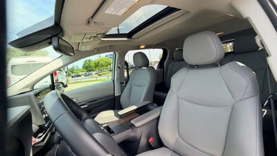 2023 Toyota Sienna XLE 8 Passenger