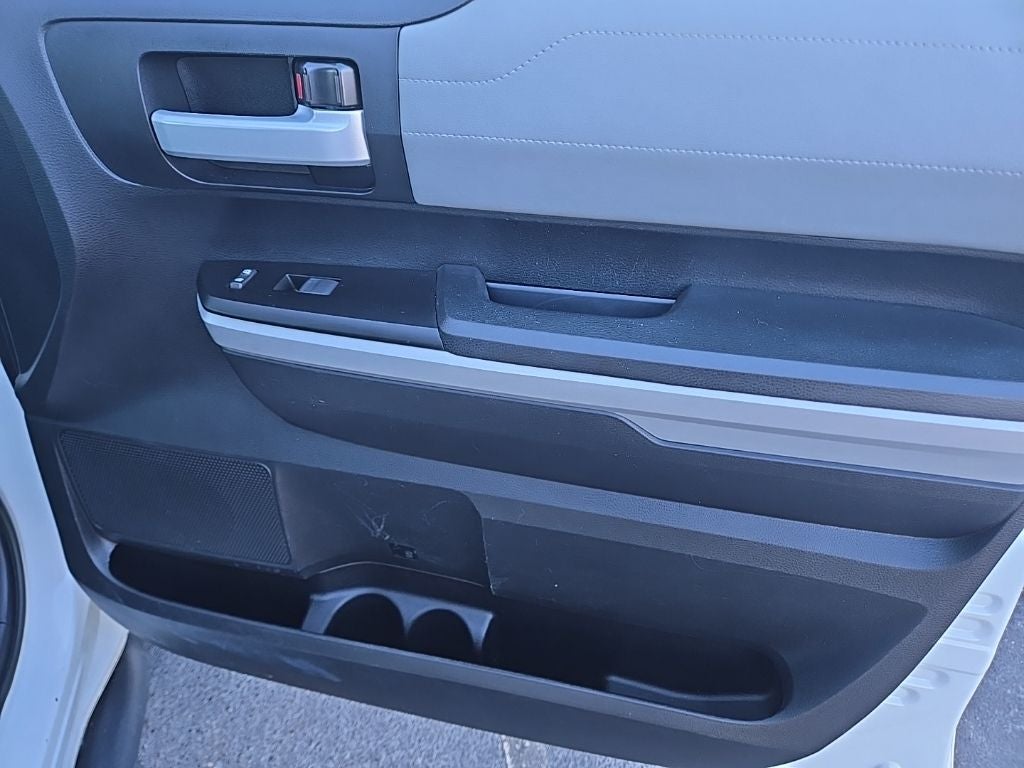 2018 Toyota Tundra SR5