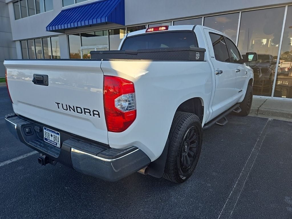 2018 Toyota Tundra SR5