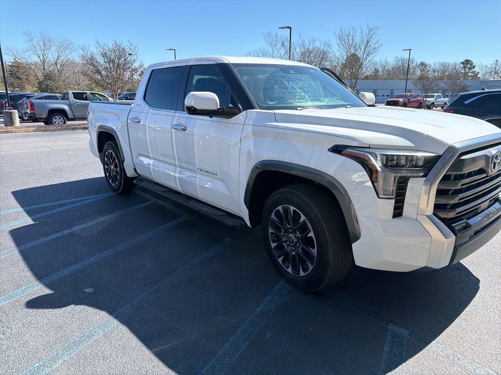 2022 Toyota Tundra Limited PANO ROOF TECH PACKAGE LOW MILES!!