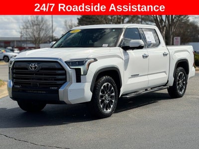 2022 Toyota Tundra Limited PANO ROOF TECH PACKAGE LOW MILES!!