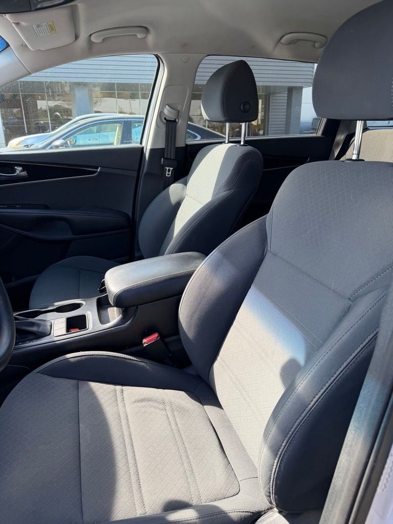 2020 Kia Sorento LX 3RD ROW SEATING