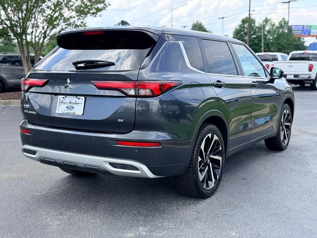 2024 Mitsubishi Outlander SE NAVIGATION 3RD ROW SEATING