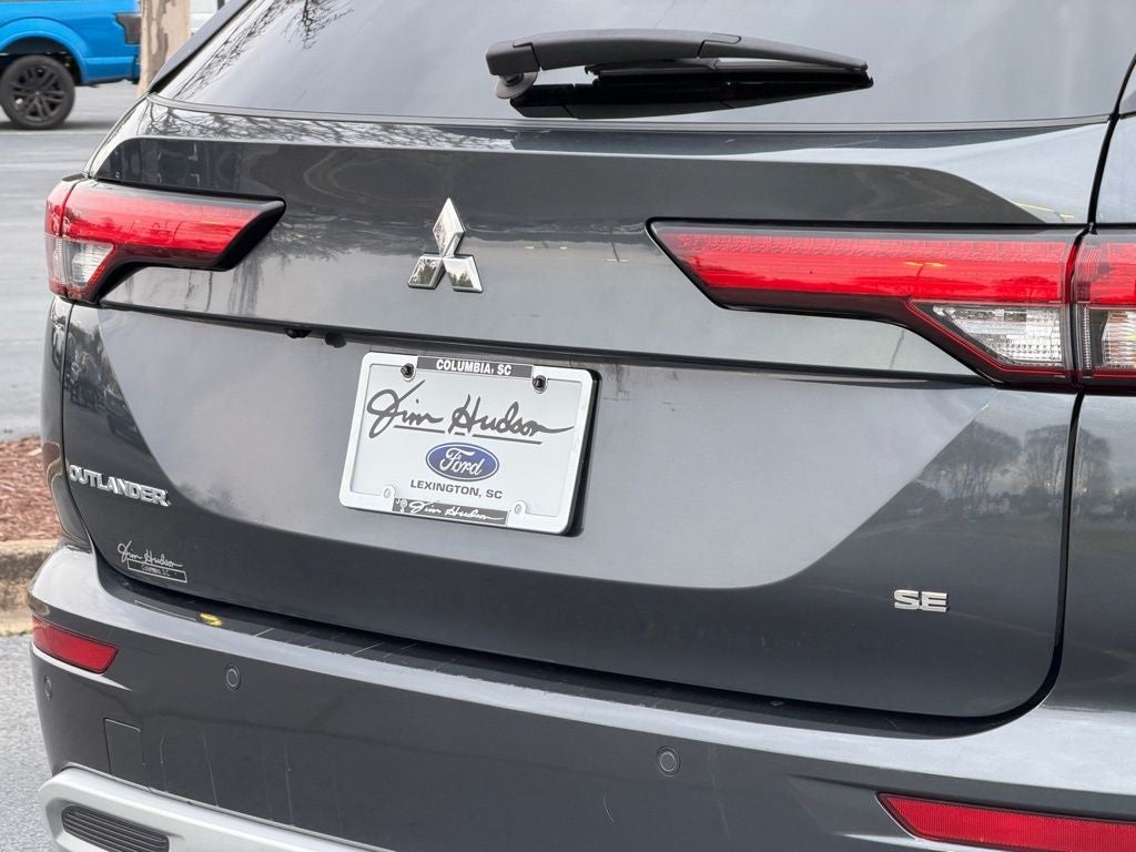2024 Mitsubishi Outlander SE NAVIGATION
