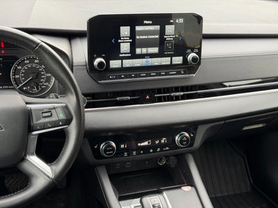 2024 Mitsubishi Outlander SE NAVIGATION