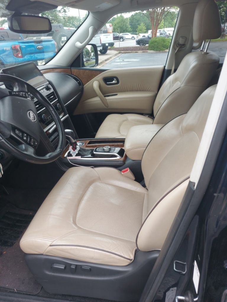 2021 Nissan Armada SL SECOND ROW CAPTAINS CHAIRS