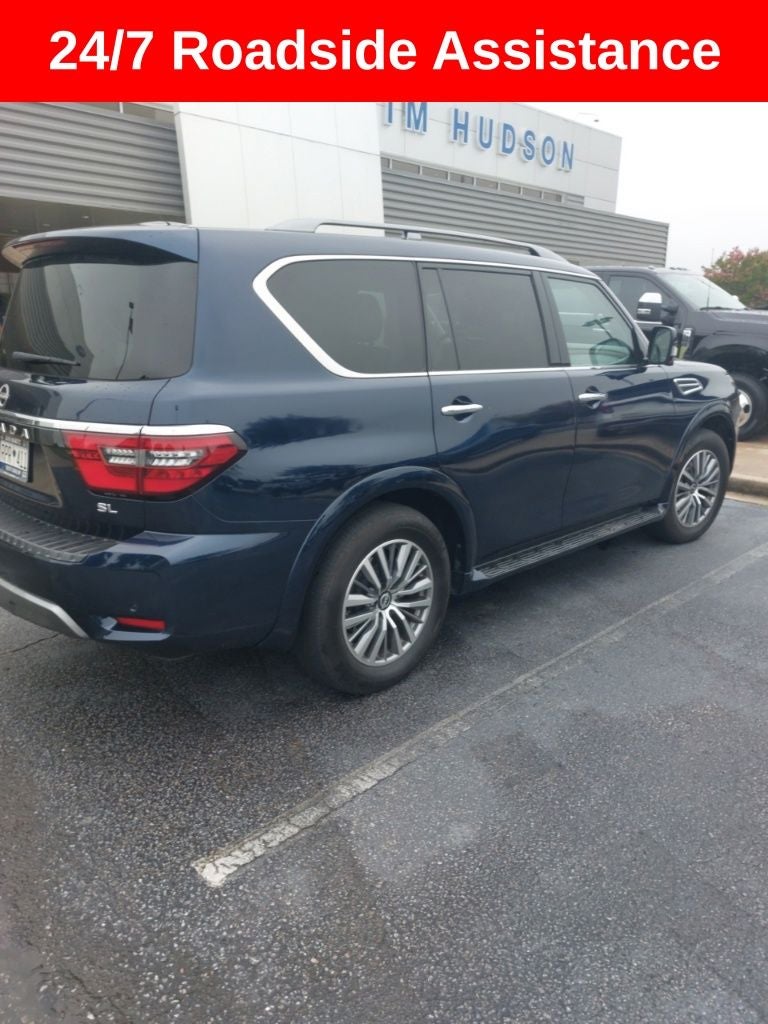 2021 Nissan Armada SL SECOND ROW CAPTAINS CHAIRS