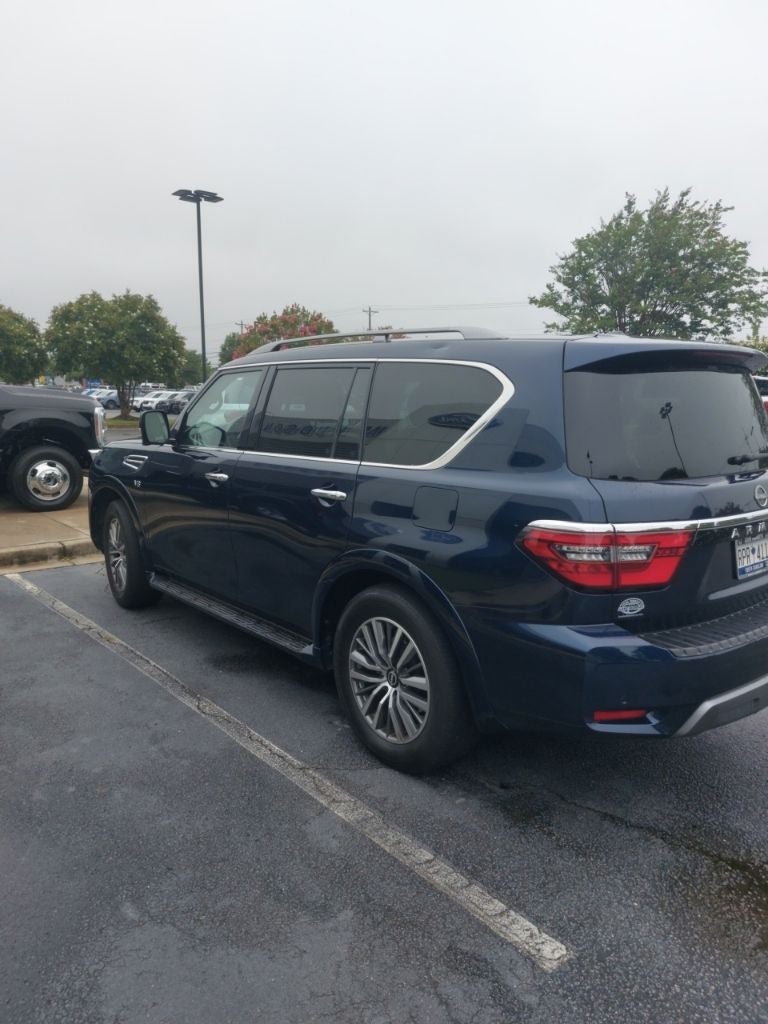 2021 Nissan Armada SL SECOND ROW CAPTAINS CHAIRS