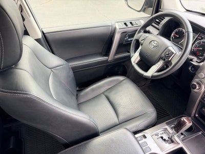 2023 Toyota 4Runner Limited NAVI MOONROOF LOW MILES!!