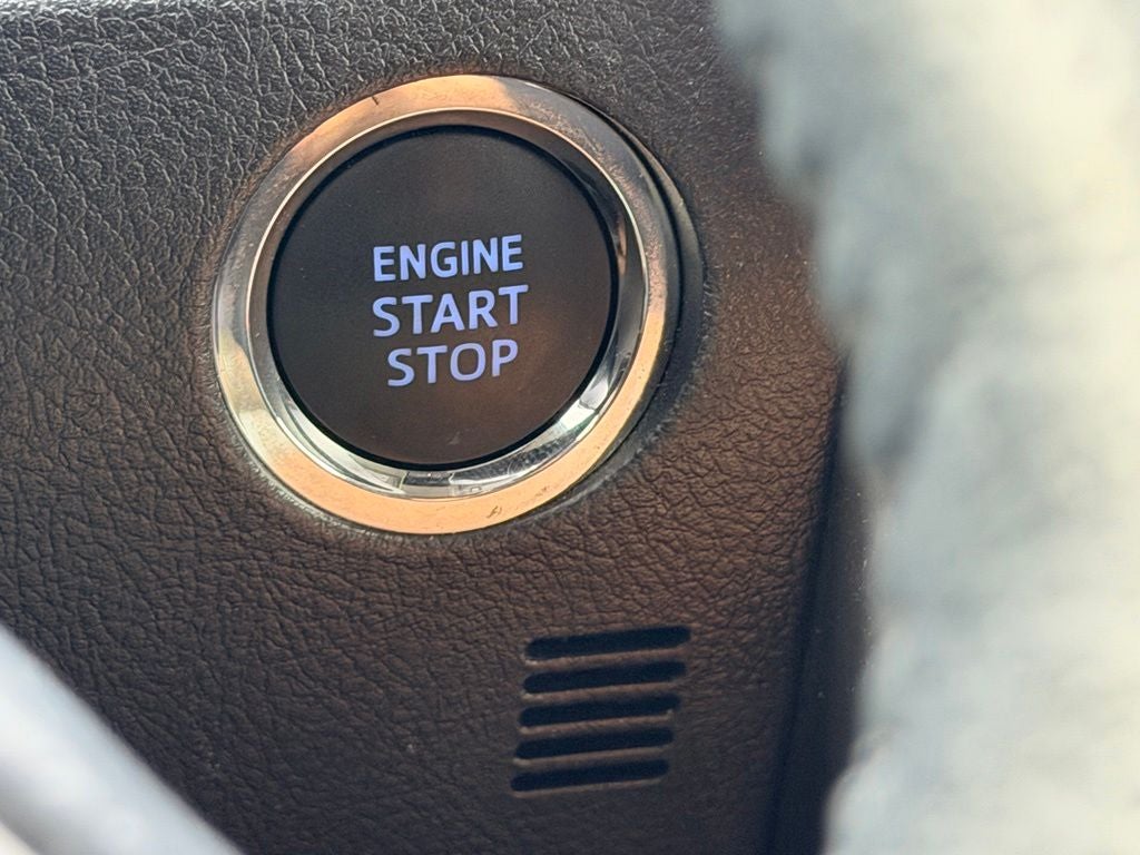 2023 Toyota 4Runner Limited NAVI MOONROOF LOW MILES!!