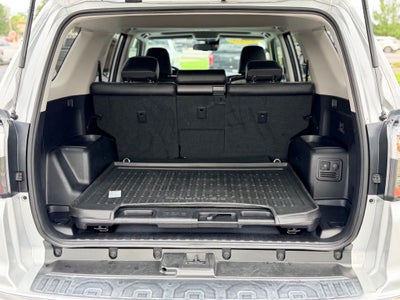 2023 Toyota 4Runner Limited NAVI MOONROOF LOW MILES!!