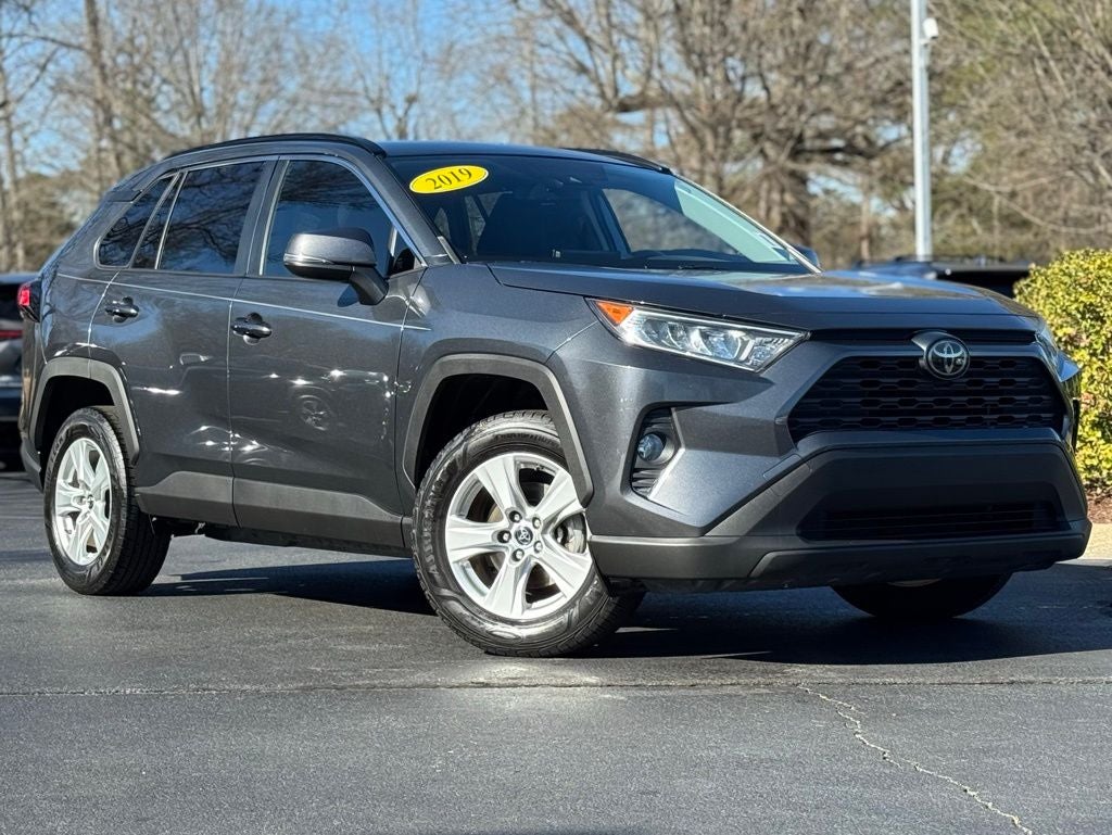 2019 Toyota RAV4 XLE