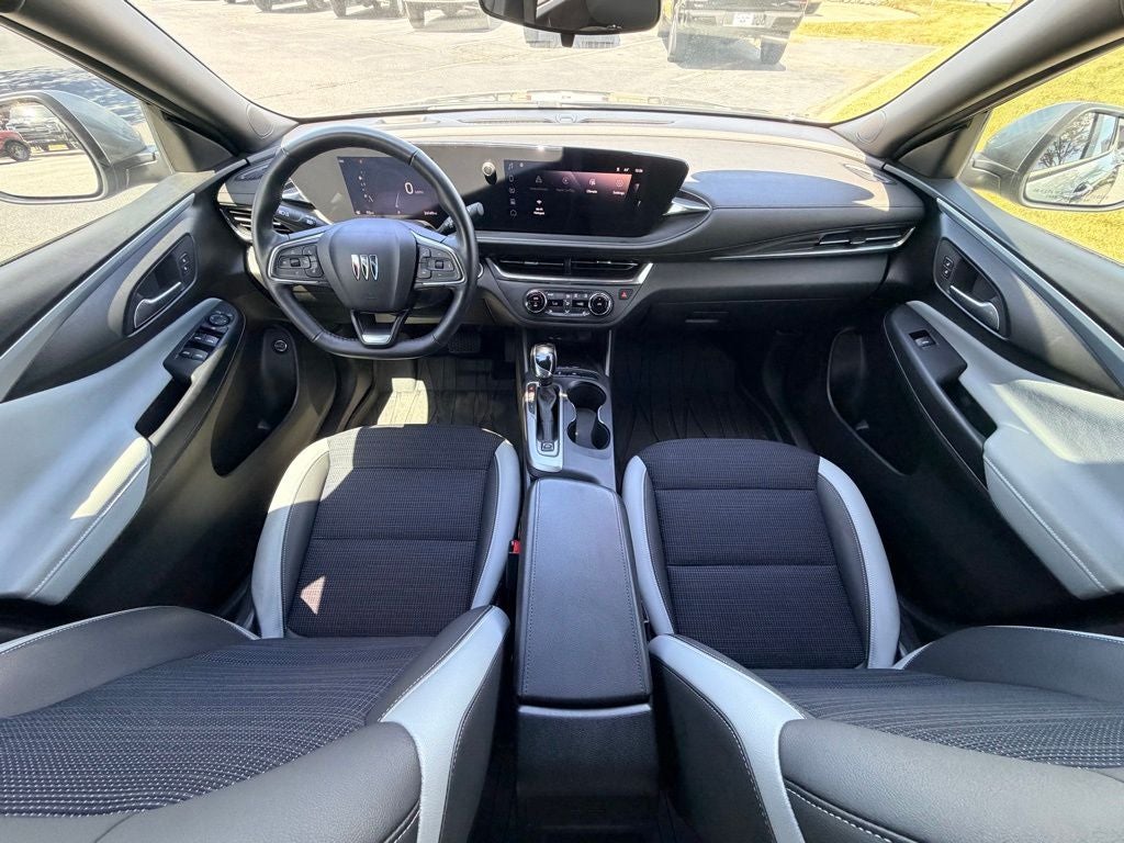2024 Buick Envista Preferred HEATED SEATS ADAPT CRUISE SIDE BLIND ZONE ALERT
