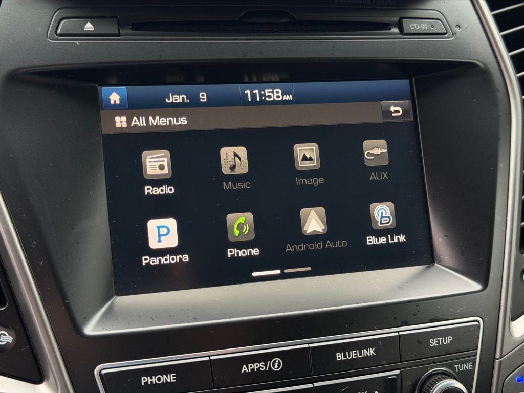 2017 Hyundai Santa Fe SE