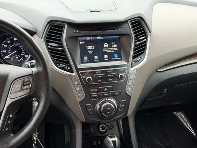 2017 Hyundai Santa Fe SE