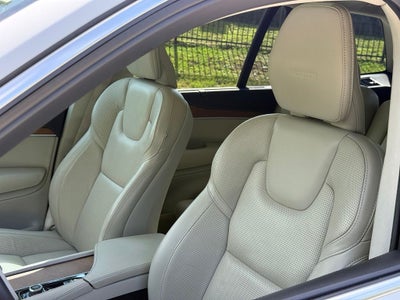 2019 Volvo XC90 T6 Inscription