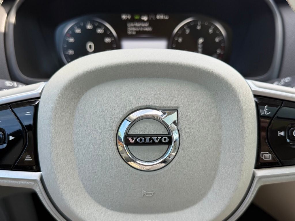 2019 Volvo XC90 T6 Inscription