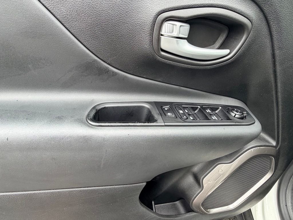2023 Jeep Renegade Latitude NAVI BLIND SPOR MONITOR