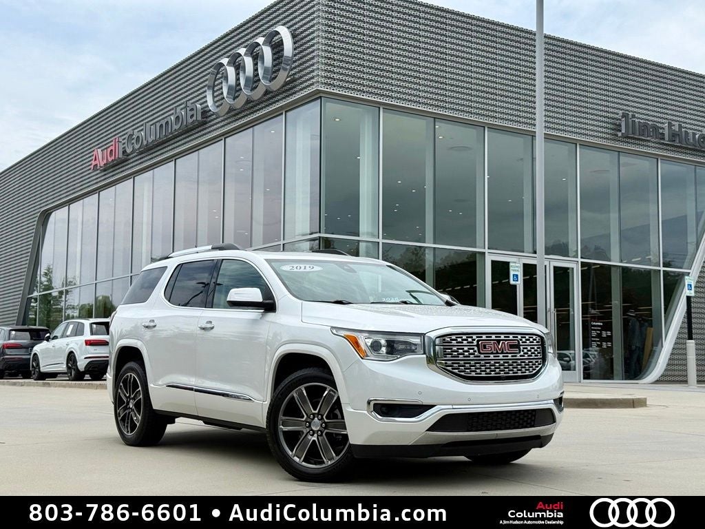 2019 GMC Acadia Denali