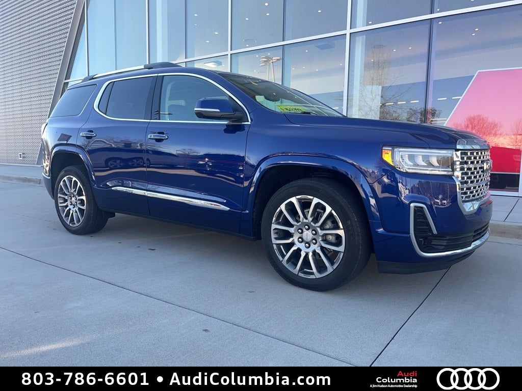 2023 GMC Acadia Denali