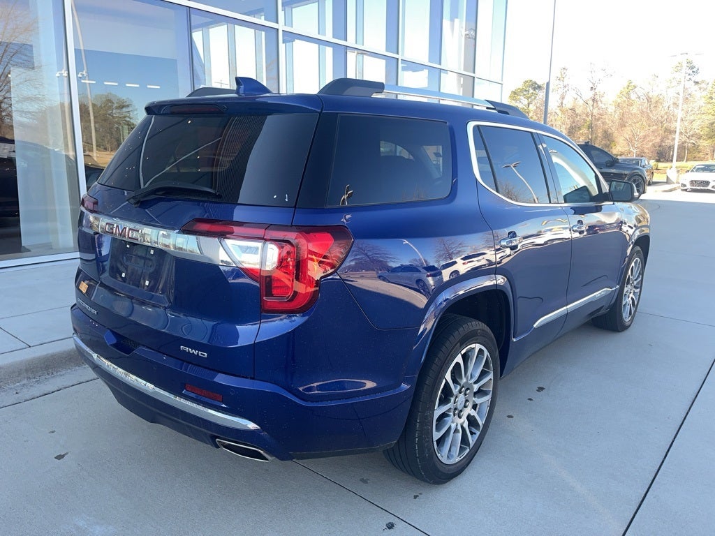 2023 GMC Acadia Denali