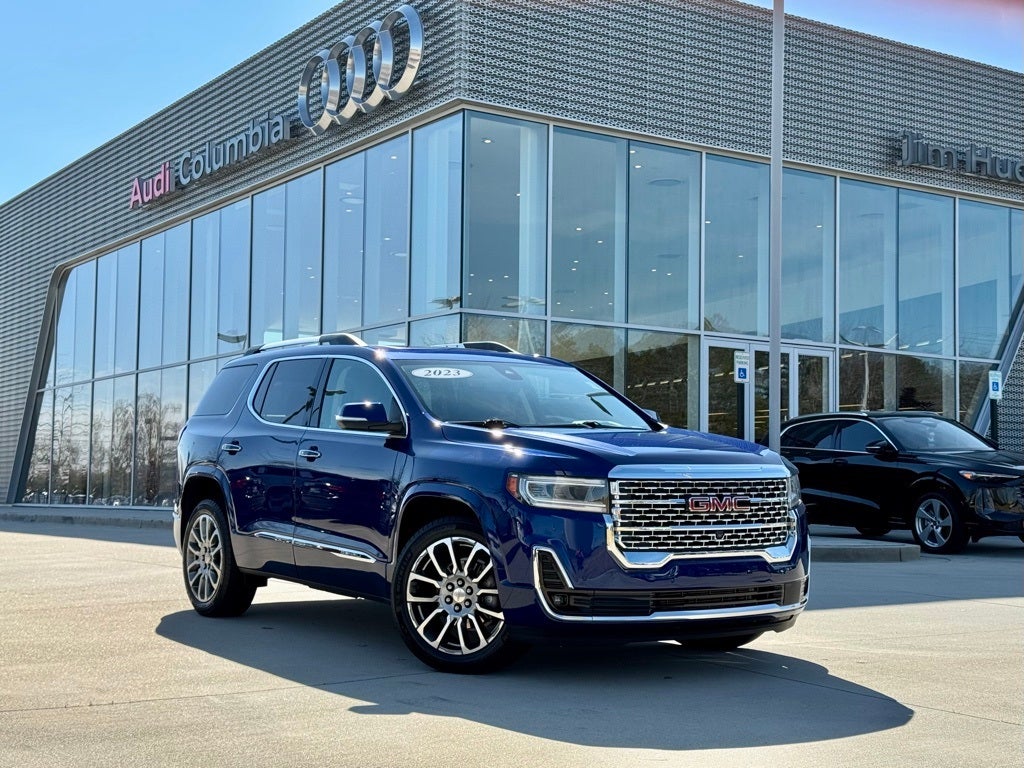 2023 GMC Acadia Denali