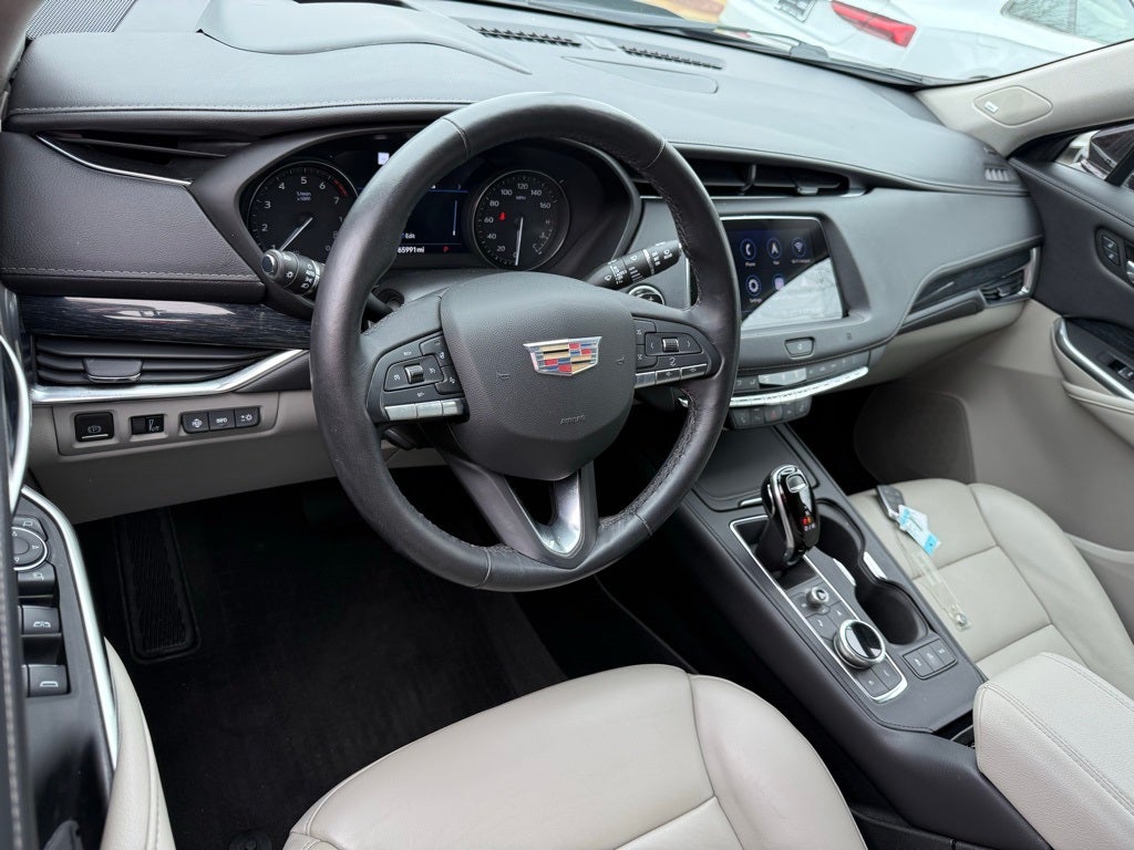 2020 Cadillac XT4 Premium Luxury