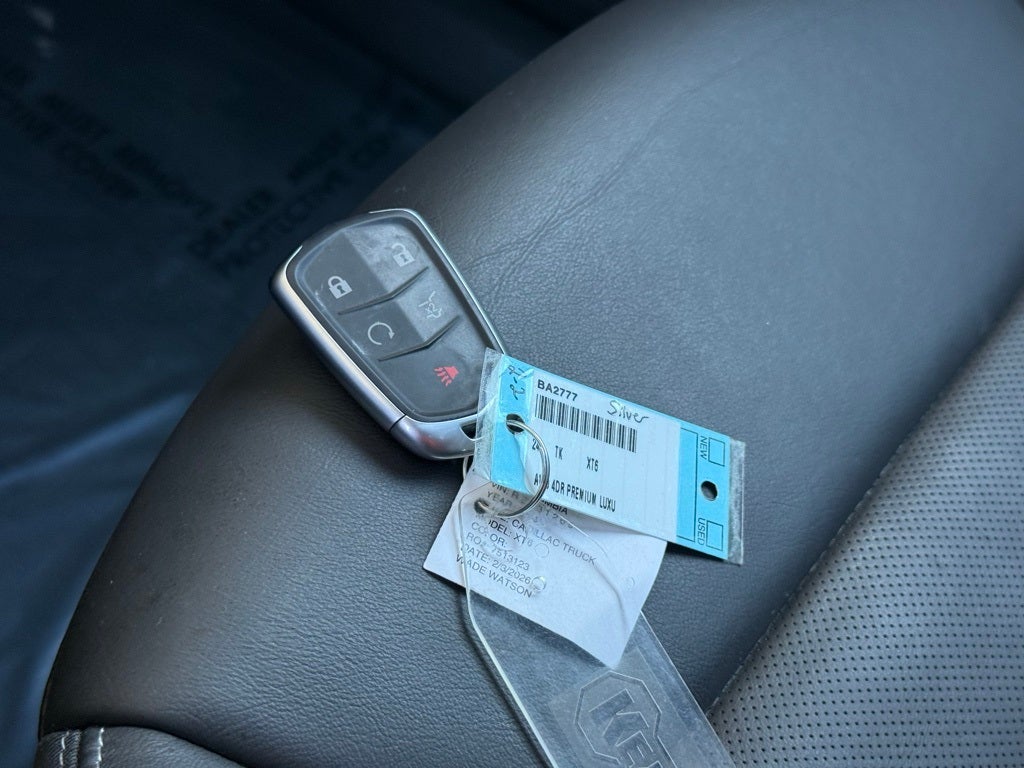 2024 Cadillac XT6 Premium Luxury