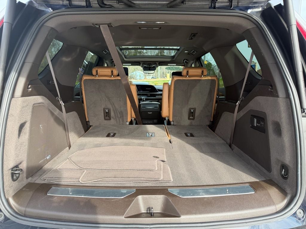 2023 Cadillac Escalade Premium Luxury