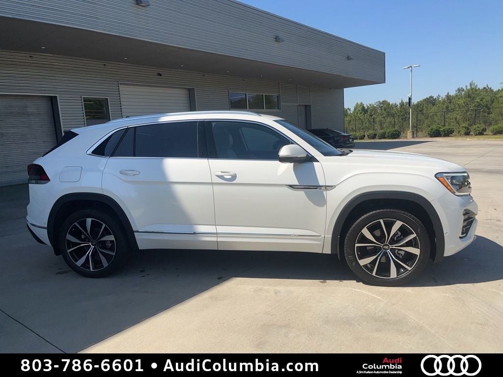 2024 Volkswagen Atlas Cross Sport 2.0T SEL Premium R-Line