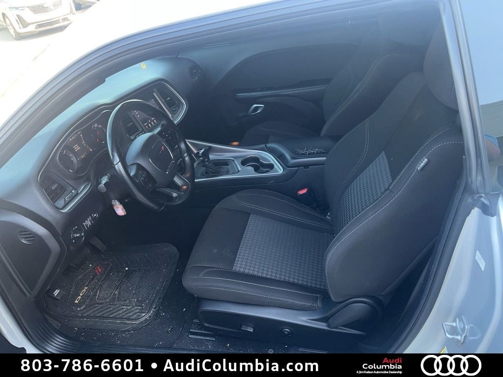 2021 Dodge Challenger SXT