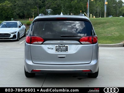 2020 Chrysler Pacifica Touring L Plus