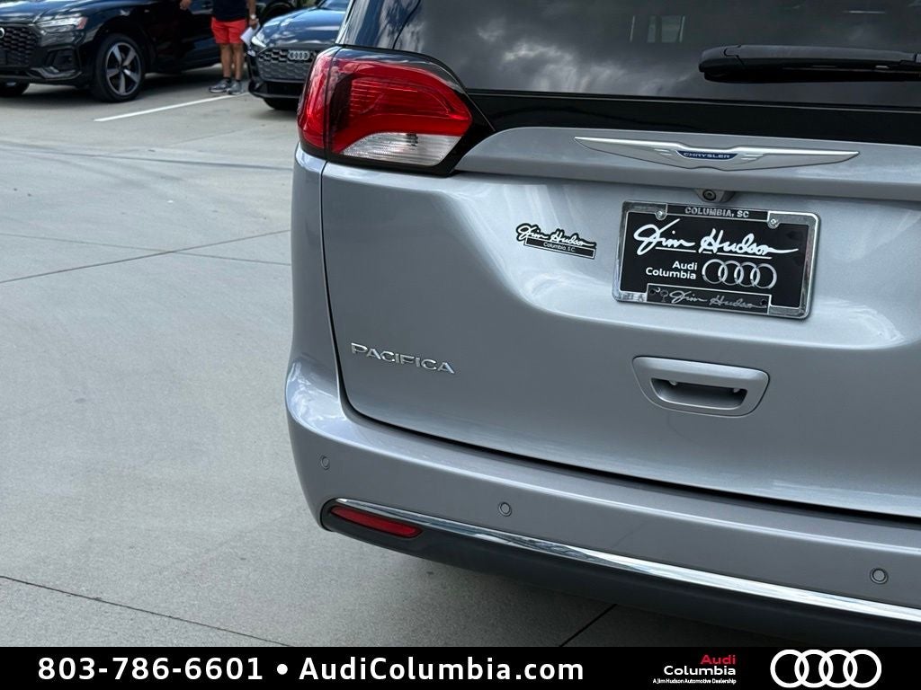 2020 Chrysler Pacifica Touring L Plus