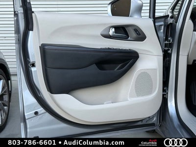 2020 Chrysler Pacifica Touring L Plus