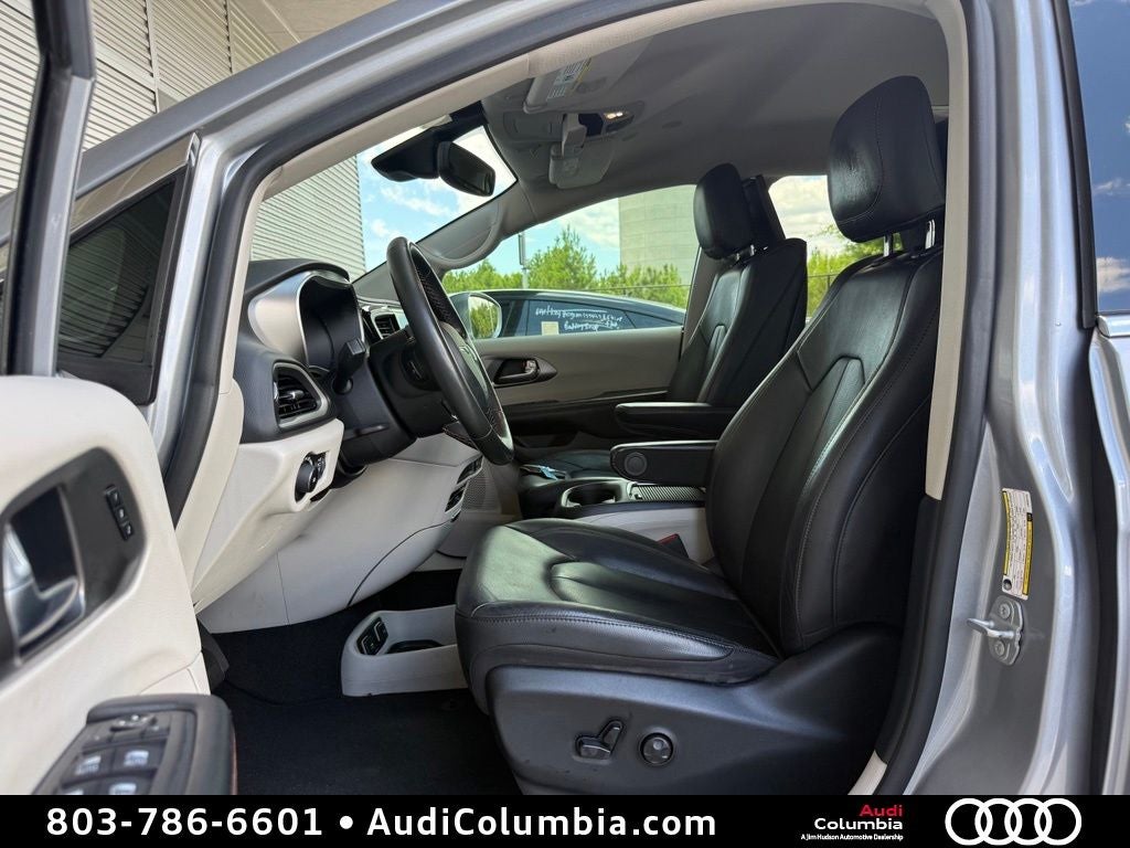 2020 Chrysler Pacifica Touring L Plus