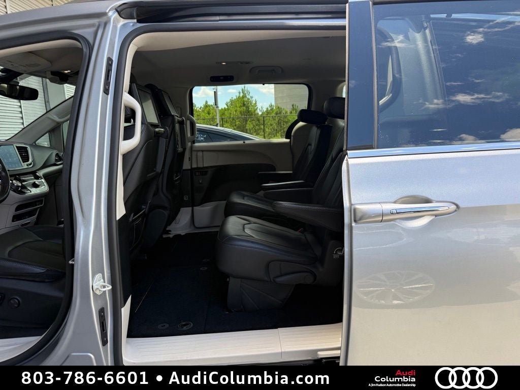 2020 Chrysler Pacifica Touring L Plus