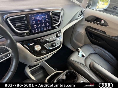 2020 Chrysler Pacifica Touring L Plus