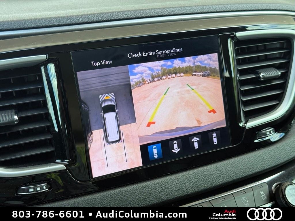 2020 Chrysler Pacifica Touring L Plus